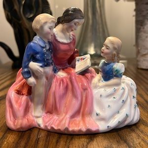 ROYAL DOULTON “BEDTIME STORY “